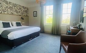 Cedars Inn By Greene King Inns